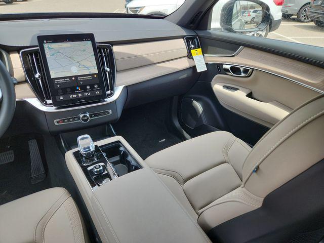 2026 Volvo XC90 Plus, B5 AWD Gas (mild hybrid), Gasoline, Bright, 7 Seats