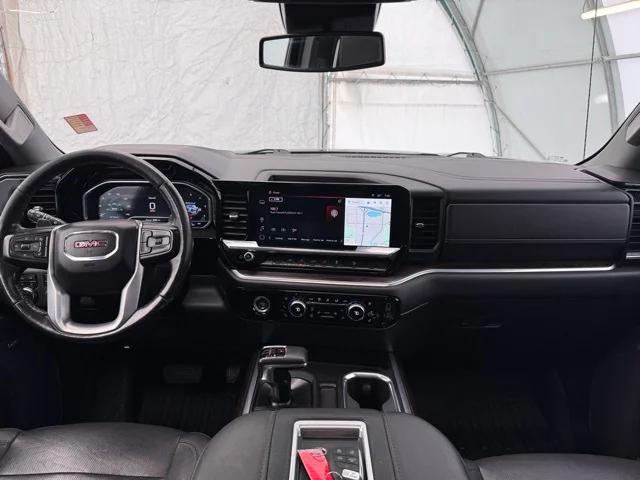 2022 GMC Sierra 1500 4WD Crew Cab Short Box SLT