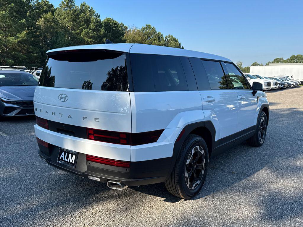 2026 Hyundai Santa Fe SE photo 4