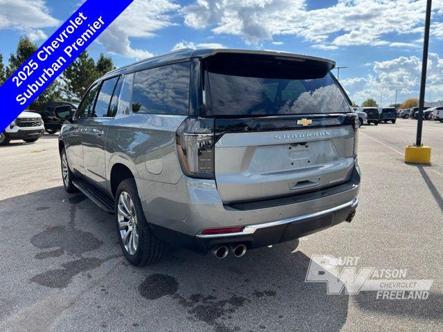 2025 Chevrolet Suburban 4WD Premier