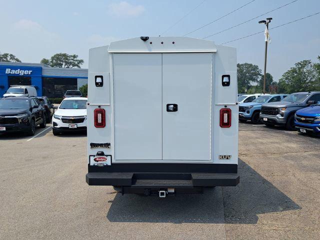 2025 Chevrolet Express Cutaway Work Van