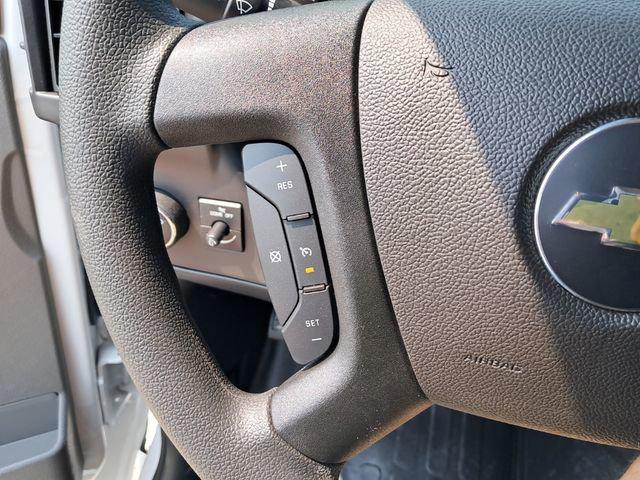 2025 Chevrolet Express Cutaway Work Van