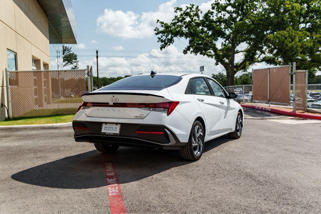 2025 Hyundai Elantra Hybrid SEL Sport