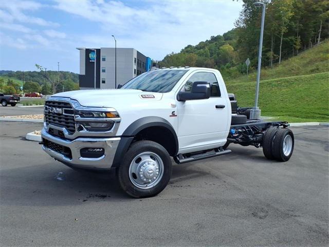 2026 RAM Ram 5500 Chassis Cab RAM 5500 TRADESMAN CHASSIS REGULAR CAB 4X4 84 CA 2026 RAM Ram 5500 Chassis Cab RAM 5500 TRADESMAN CHASSIS REGULAR CAB 4X4 84 CA