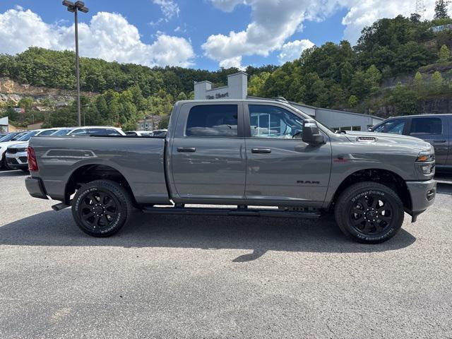 2026 RAM Ram 3500 RAM 3500 BIG HORN CREW CAB 4X4 64 BOX 2026 RAM Ram 3500 RAM 3500 BIG HORN CREW CAB 4X4 64 BOX