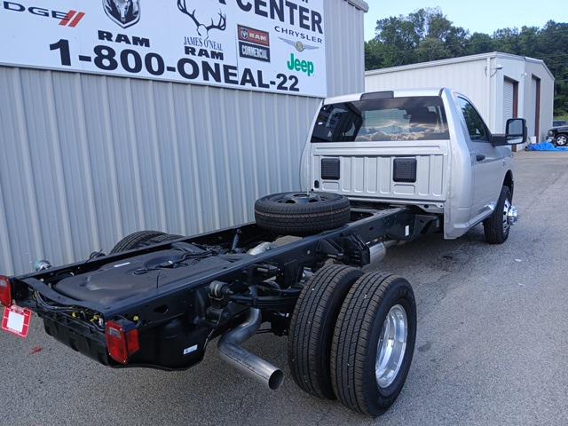 2026 RAM Ram 3500 Chassis Cab RAM 3500 TRADESMAN CHASSIS REGULAR CAB 4X4 84 CA 2026 RAM Ram 3500 Chassis Cab RAM 3500 TRADESMAN CHASSIS REGULAR CAB 4X4 84 CA