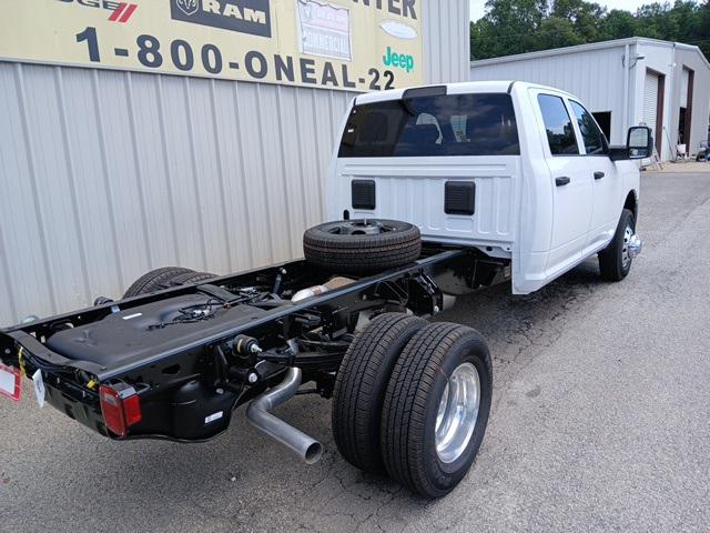 2026 RAM Ram 3500 Chassis Cab RAM 3500 TRADESMAN CREW CAB CHASSIS 4X4 60 CA 2026 RAM Ram 3500 Chassis Cab RAM 3500 TRADESMAN CREW CAB CHASSIS 4X4 60 CA