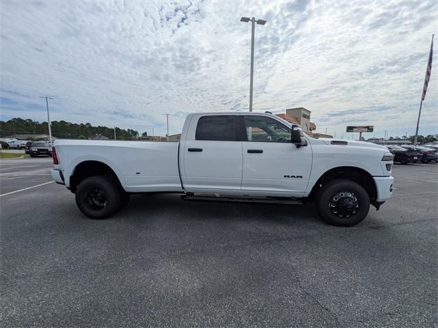 2026 RAM Ram 3500 RAM 3500 BIG HORN CREW CAB 4X4 8 BOX