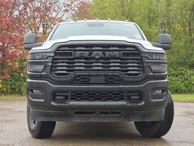 2026 RAM Ram 2500 RAM 2500 TRADESMAN CREW CAB 4X4 64 BOX
