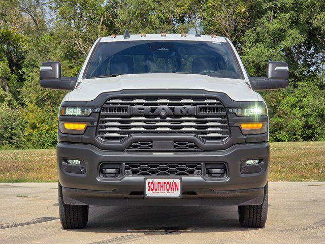 2026 RAM Ram 2500 RAM 2500 TRADESMAN CREW CAB 4X4 64 BOX 2026 RAM Ram 2500 RAM 2500 TRADESMAN CREW CAB 4X4 64 BOX