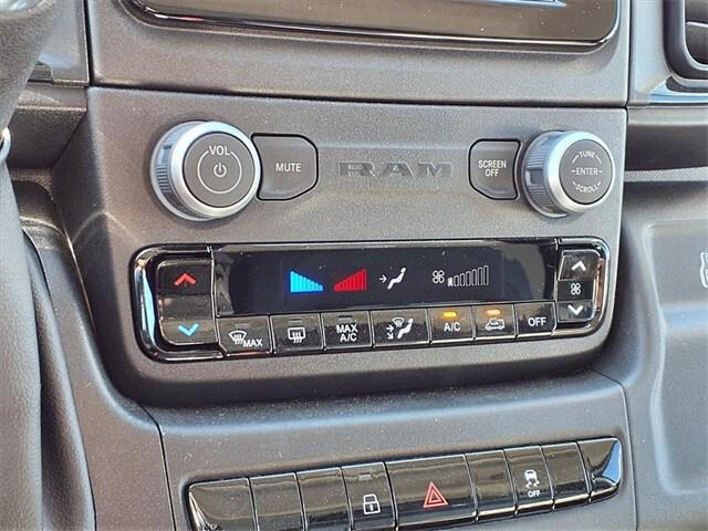 2026 Ram ProMaster Cargo Van Tradesman High Roof 136" WB w/Pass Seat