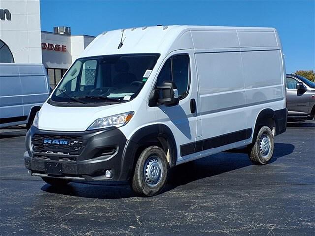2026 Ram ProMaster Cargo Van Tradesman High Roof 136" WB w/Pass Seat