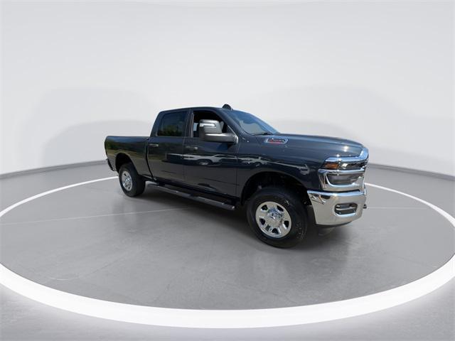 2026 RAM Ram 2500 RAM 2500 TRADESMAN CREW CAB 4X4 64 BOX