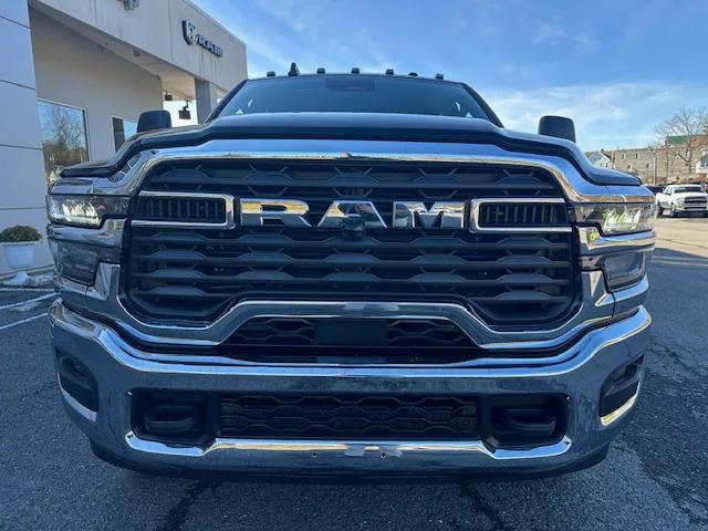 2026 RAM Ram 2500 RAM 2500 TRADESMAN CREW CAB 4X4 64 BOX