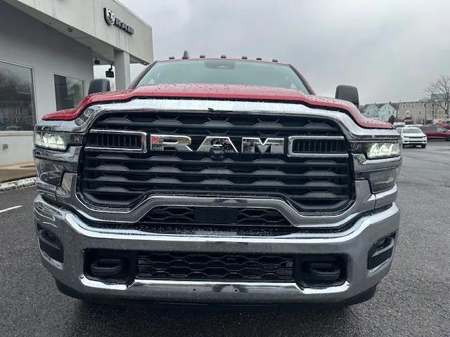 2026 RAM Ram 2500 RAM 2500 TRADESMAN CREW CAB 4X4 64 BOX