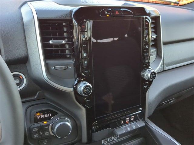 2025 Ram 1500 Big Horn Crew Cab 4x4 5'7" Box
