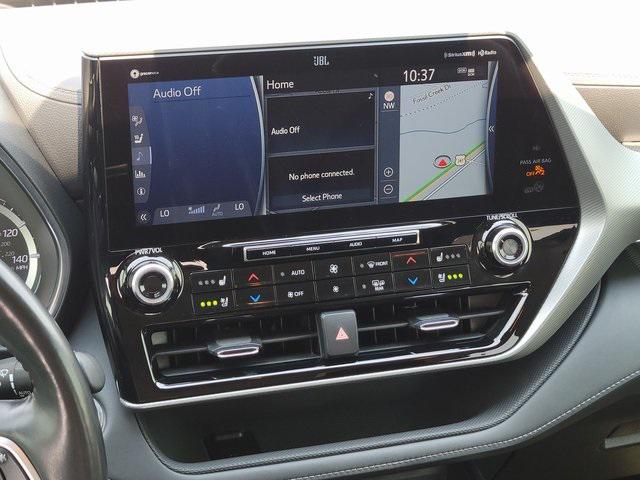 2022 Toyota Highlander Platinum