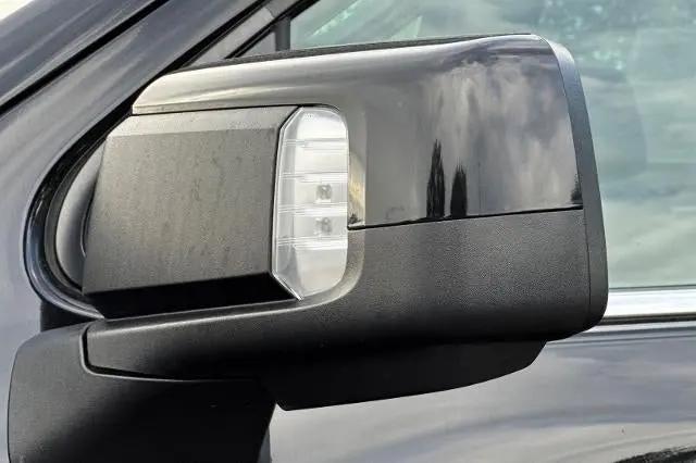 2022 Chevrolet Silverado 1500 4WD Crew Cab Short Bed High Country