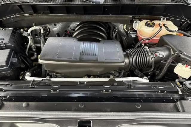 2022 Chevrolet Silverado 1500 4WD Crew Cab Short Bed High Country