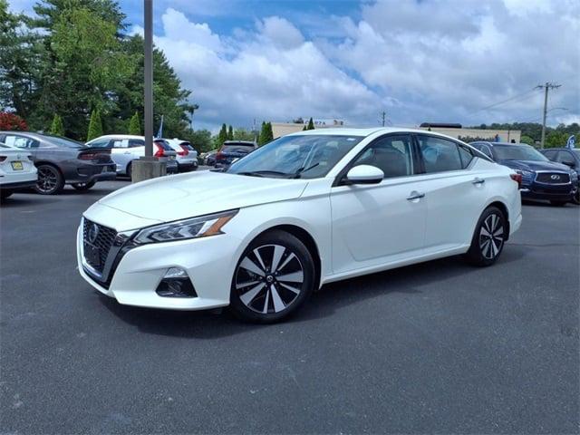 2021 Nissan Altima SL FWD