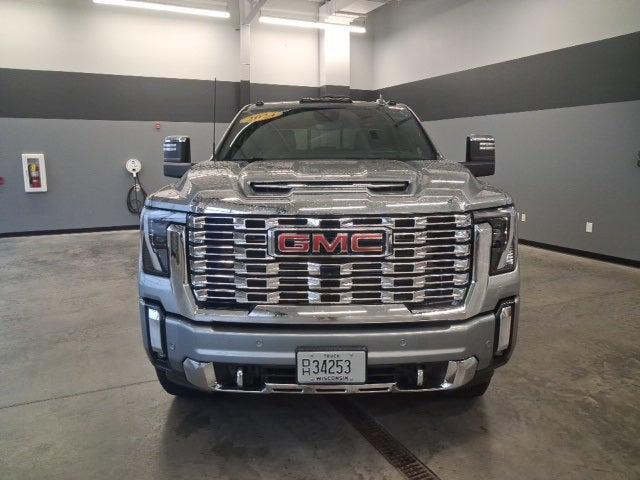 2024 GMC Sierra 3500HD 4WD Crew Cab Standard Bed Denali