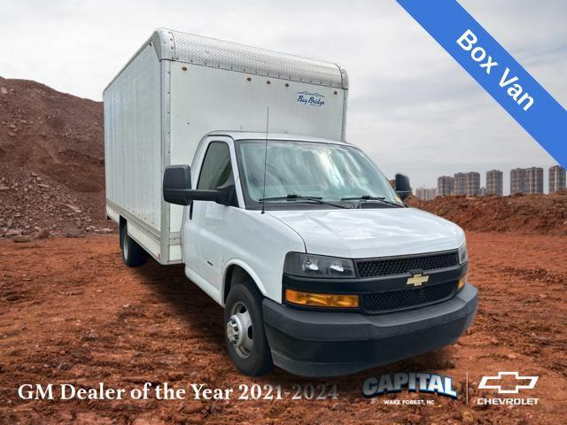 2019 Chevrolet Express Cutaway 4500 4500 Van