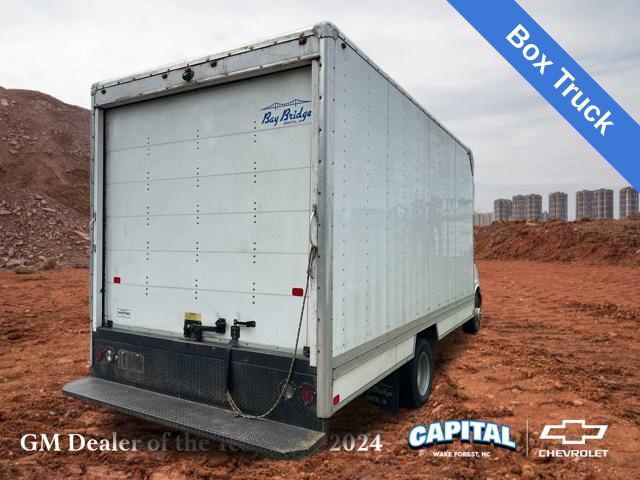 2019 Chevrolet Express Cutaway 4500 4500 Van