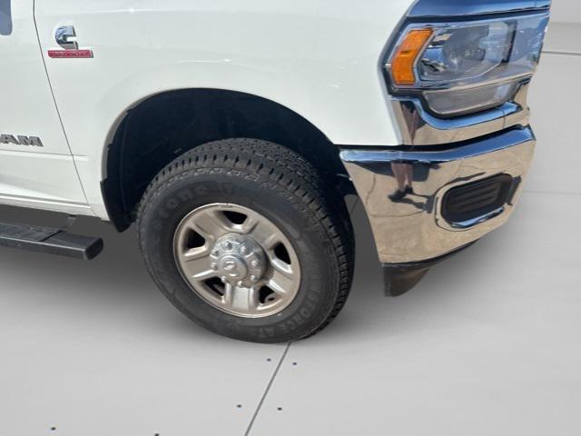 2022 RAM 2500 Big Horn Crew Cab 4x4 64 Box