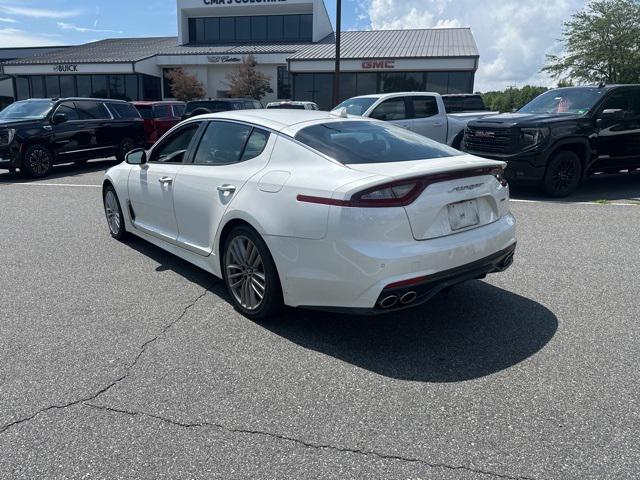 2018 Kia Stinger Base