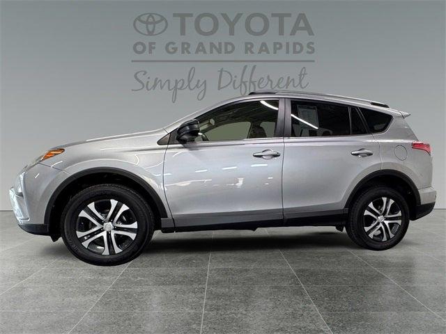 2018 Toyota RAV4 LE 2018 Toyota RAV4 LE
