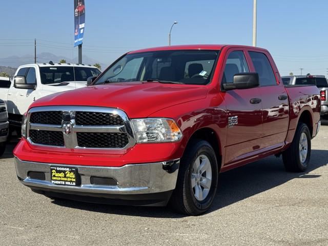 2022 RAM 1500 Classic SLT Crew Cab 4x2 57 Box