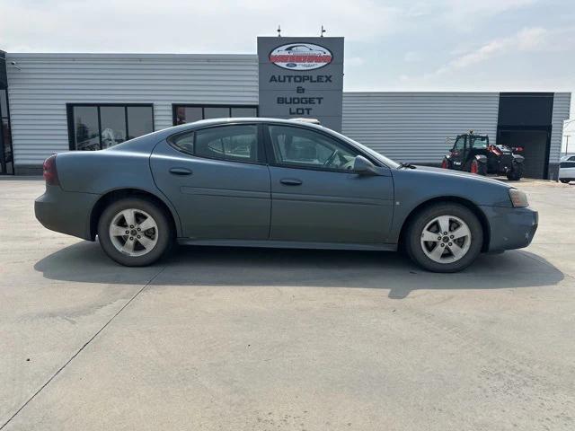 2006 Pontiac Grand Prix Base 2006 Pontiac Grand Prix Base