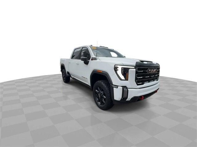 2024 GMC Sierra 2500HD 4WD Crew Cab Standard Bed AT4