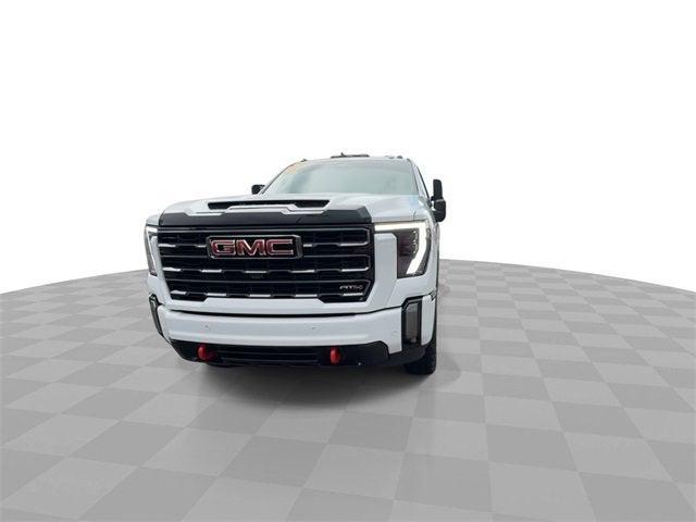 2024 GMC Sierra 2500HD 4WD Crew Cab Standard Bed AT4