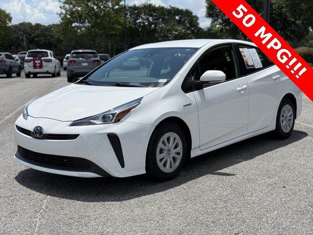 2022 Toyota Prius LE