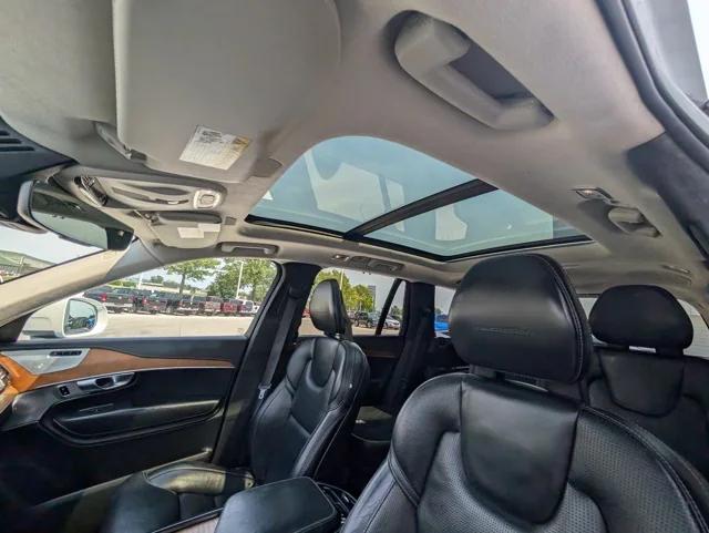 2018 Volvo XC90 T6 Inscription