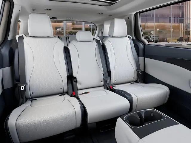 2026 Kia Carnival MPV SX