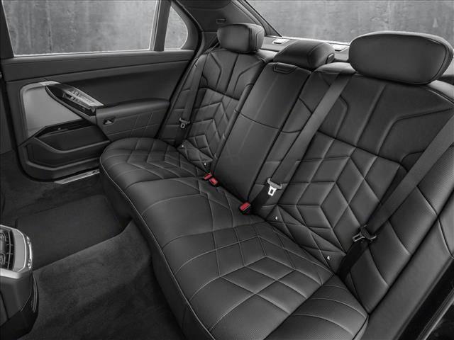 2026 BMW 7 Series 750e xDrive
