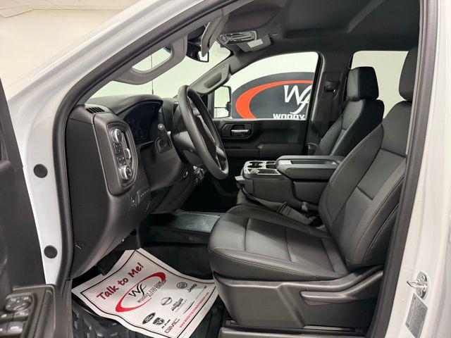 2025 GMC Sierra 3500HD Pro