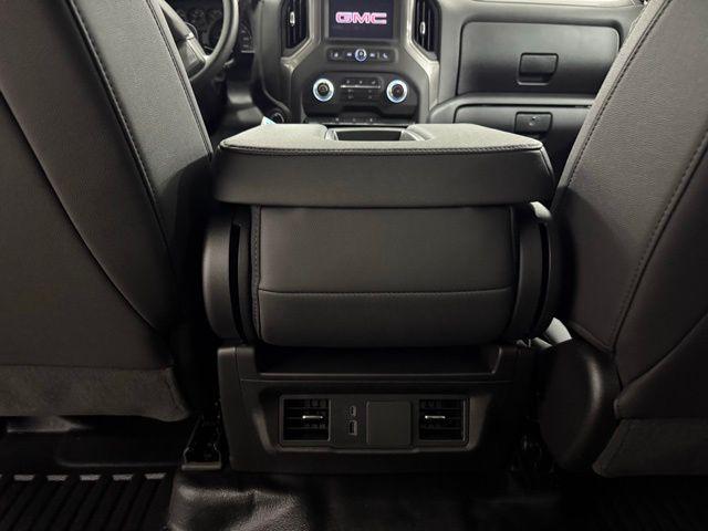 2025 GMC Sierra 3500HD Pro
