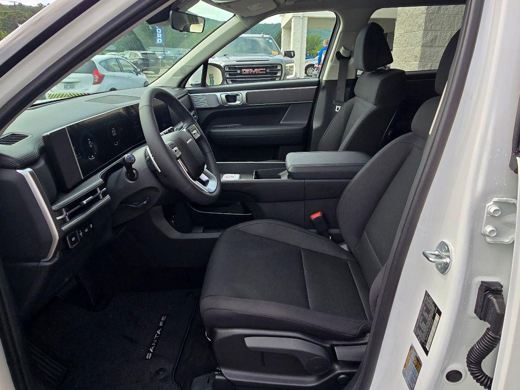 2026 Hyundai Santa Fe SE - Photo 9