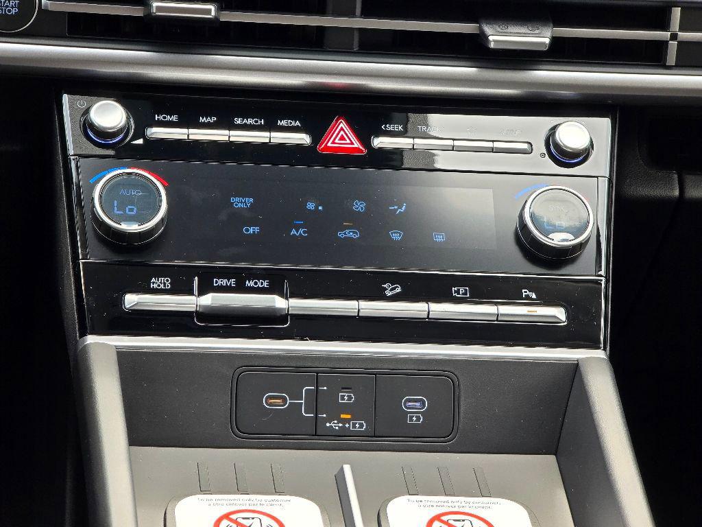 2026 Hyundai Santa Fe SE - Photo 14