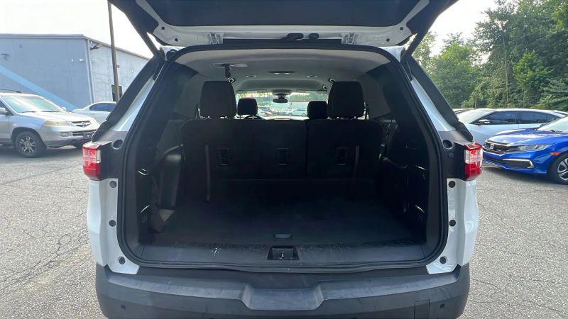 2020 Chevrolet Traverse AWD LT Cloth