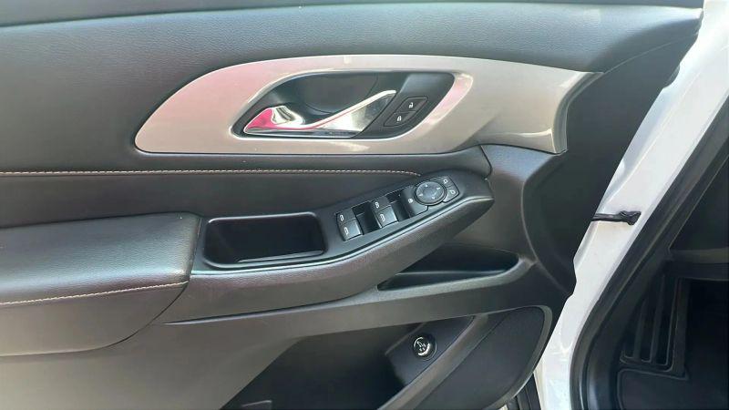 2020 Chevrolet Traverse AWD LT Cloth