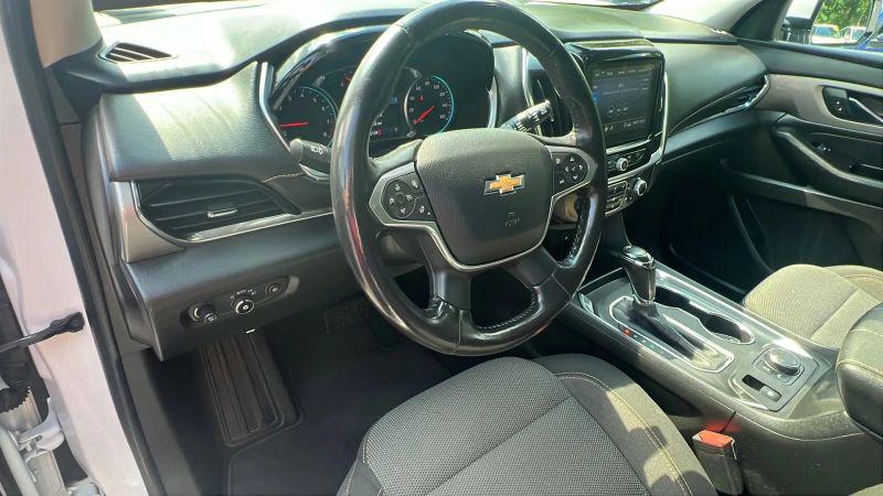 2020 Chevrolet Traverse AWD LT Cloth