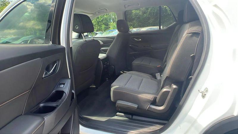 2020 Chevrolet Traverse AWD LT Cloth