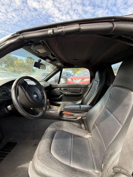2000 BMW Z3 2.3