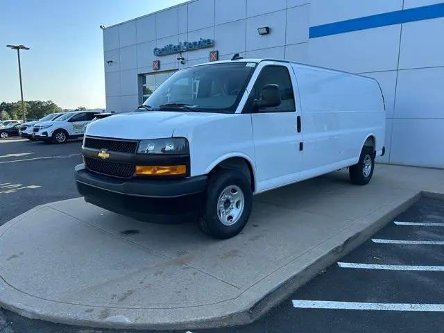 2025 Chevrolet Express Cargo Van RWD 3500 Extended Wheelbase WT