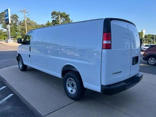 2025 Chevrolet Express Cargo Van RWD 3500 Extended Wheelbase WT