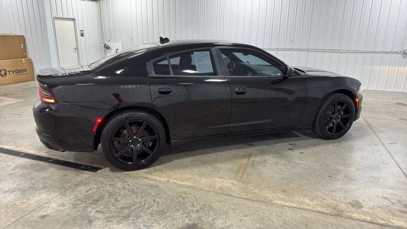 2016 Dodge Charger SXT